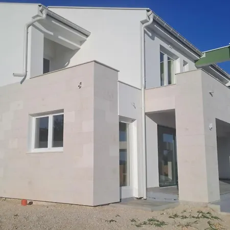 Galesnjak Villa
